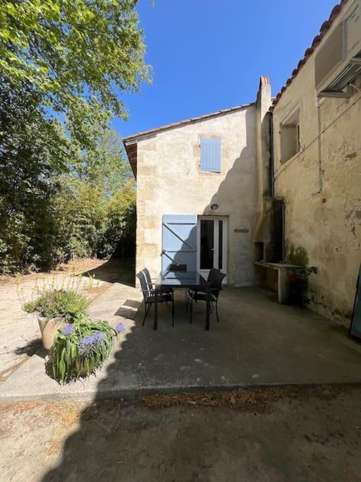 "La Pradeto" Gite Rural Camargue Arles Dış mekan fotoğraf